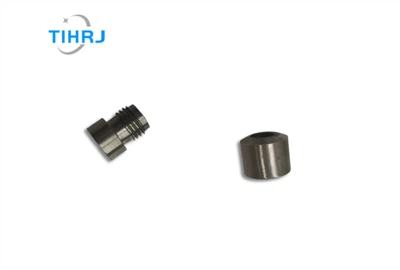 كيفية استخدام "bungs" في النص التسويقي؟ اكتب إعلانًا قصيرًا.